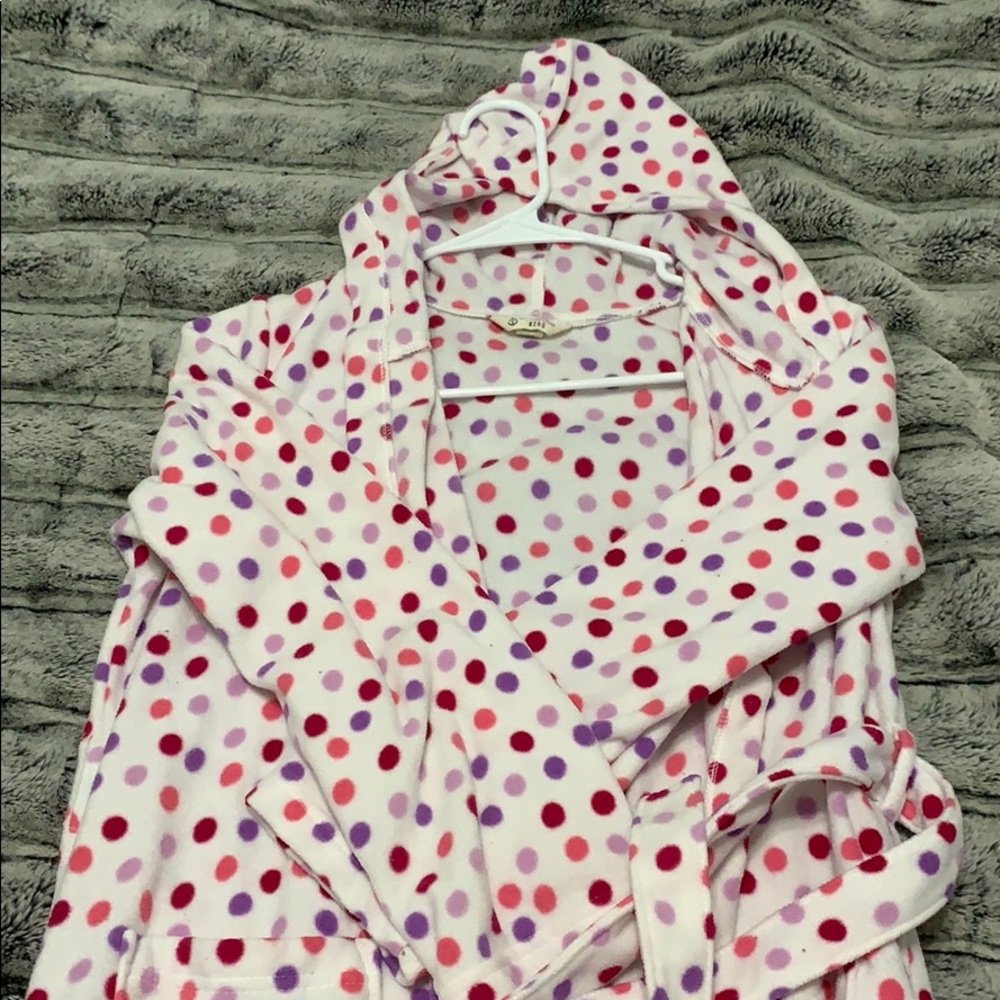 Polka dot robe